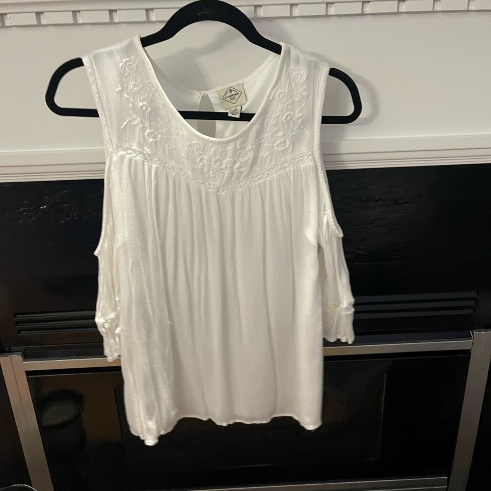 Women’s, top, St. John’s Bay, size M, white,